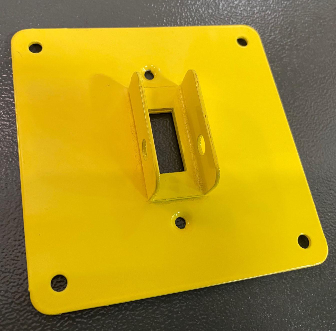 METR SAFETY YELLOW COVER FOR  4 IN SQ BOX, FOR TOGGLE SW